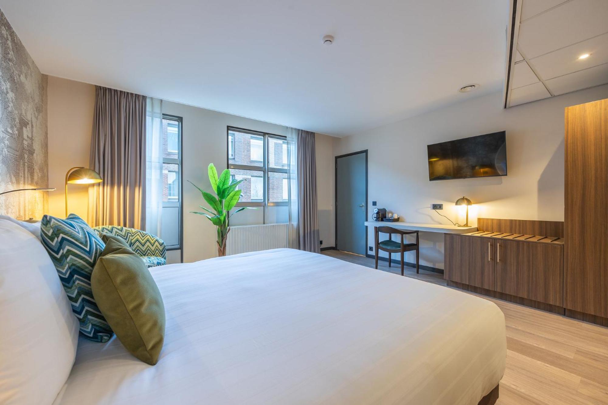 Leonardo Hotel Breda City Center Екстер'єр фото