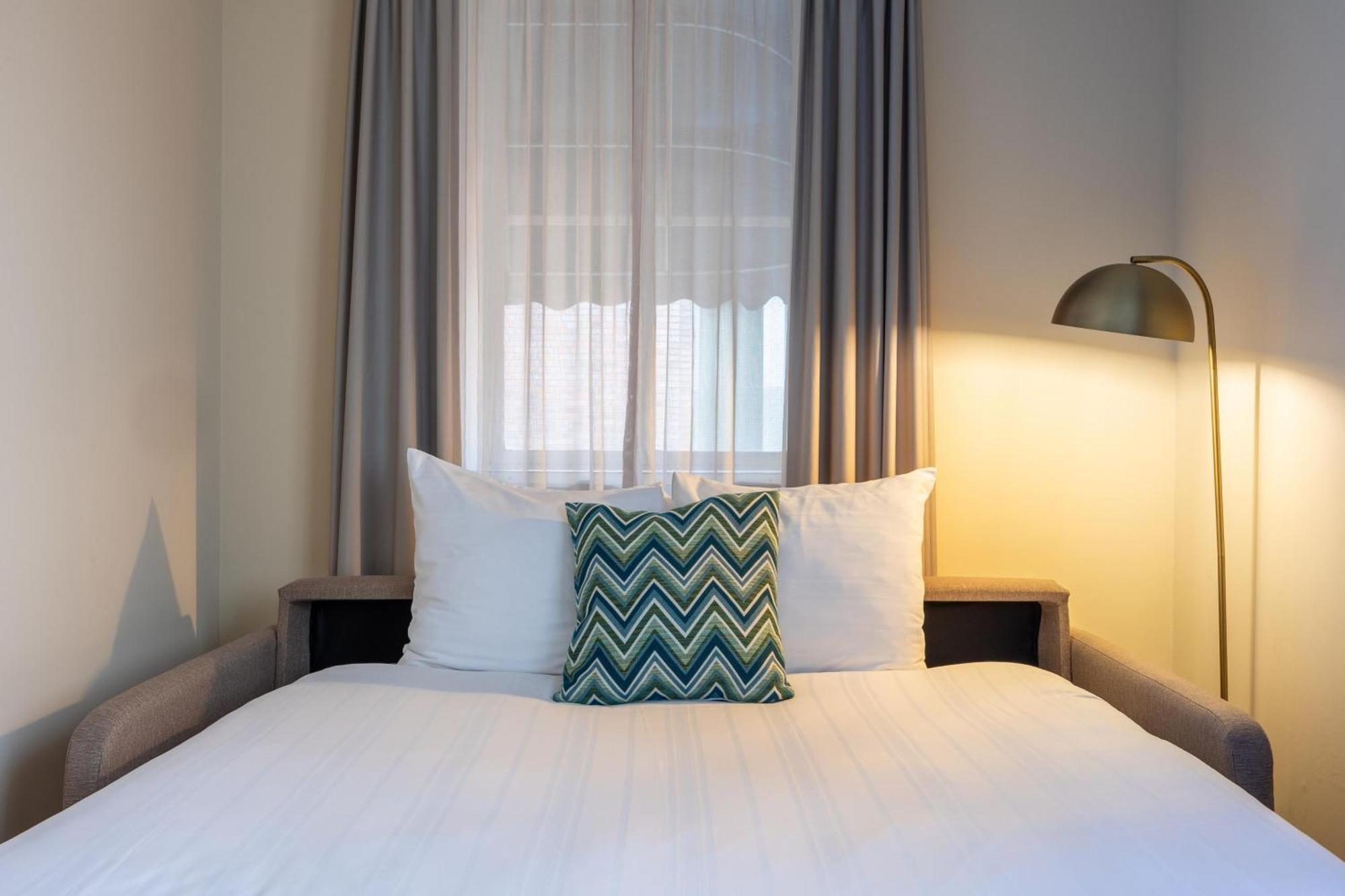 Leonardo Hotel Breda City Center Екстер'єр фото